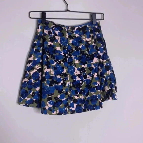 Kate Spade Saturday Floral Camo Pattern Circle Mini Skirt, size 00 - Picture 5 of 7